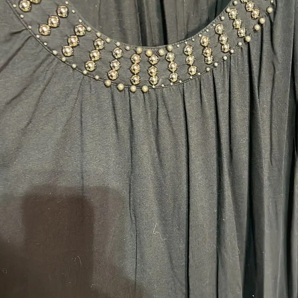 Design History 3x black scoop bejeweled bling short sleeve generous fit like new